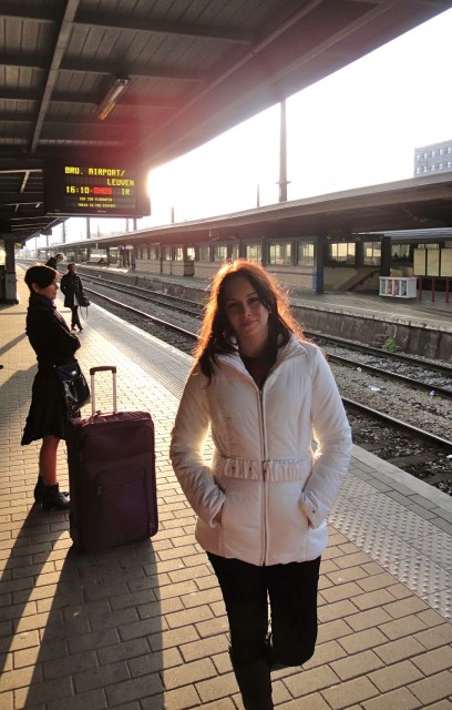 Eu, feliz da vida indo pra Bruxelas!