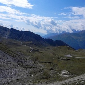 Estradinha de Grossglockner. Deve ser linda com neve! 