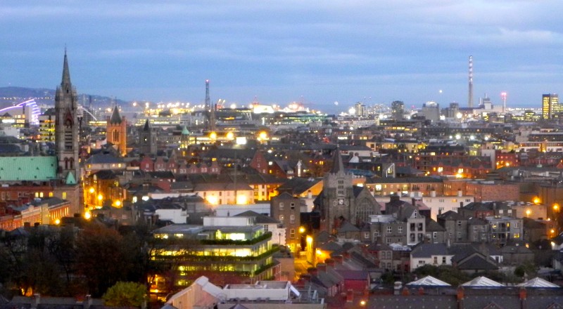 Vista panorâmica de Dublin. Coisa linda que só pode ser vista do Gravity Bar!