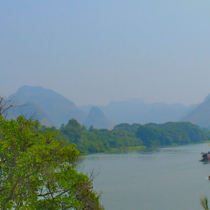 Kanchanaburi: para gringo ver #FuradaMaster