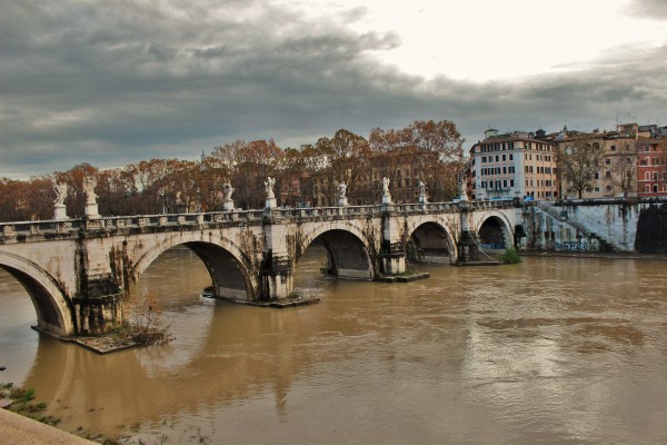 Ponte de Sant'Angelo. 