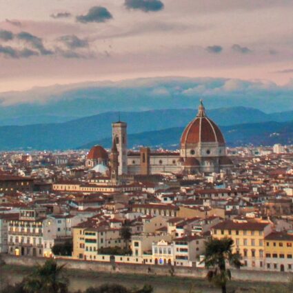 Piazzale Michelangelo e a melhor vista panorâmica de Florença, na Itália
