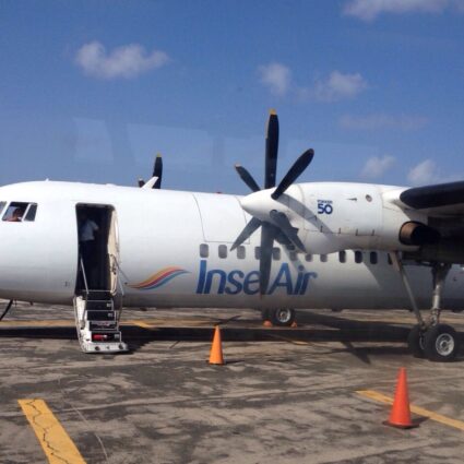 Como é voar de Aruba para Curaçao de Inser Air + relato de quem tem pânico de avião e ama viajar
